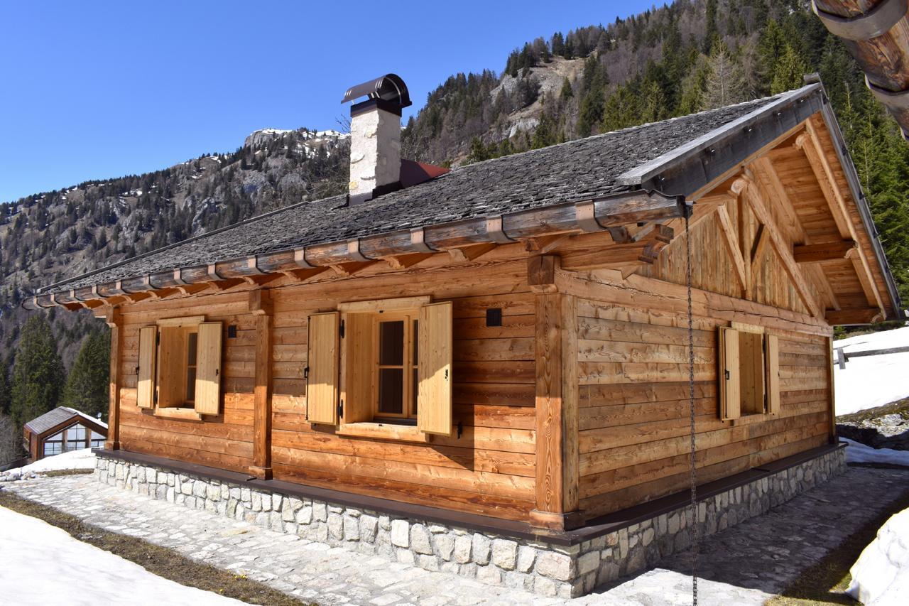 Chalet Brenta Dolomites Villa Madonna Esterno foto